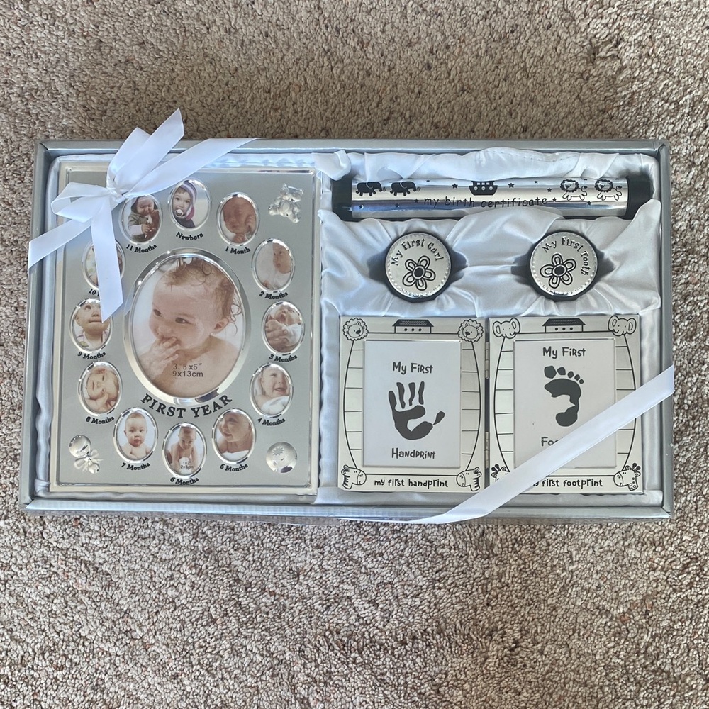 Charming Silver Baby Keepsake Frame Set